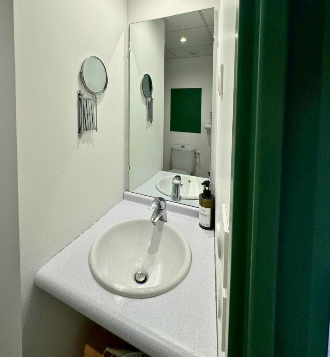 Apartamento Oasis - Wifi, Clim, Vue, Equipe Lourdes Exterior foto
